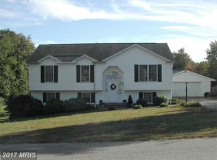 2 Payton Ct, Fredericksburg, VA 22405