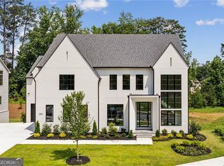 225 River Valley Ct, Atlanta, GA 30328