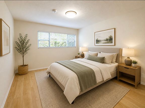 4th image of 1937 N Bronson Ave #6