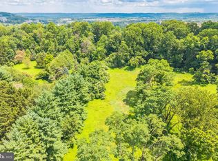 20L Constant Spring Rd, Malvern, PA 19355