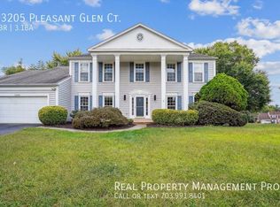 13205 Pleasant Glen Ct, Herndon, VA 20171