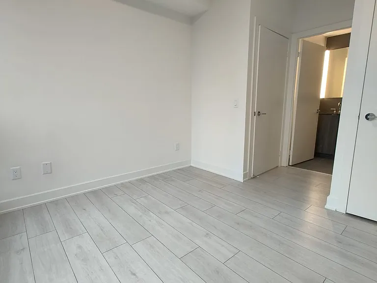 15 Mercer St #1302 — Photo 13