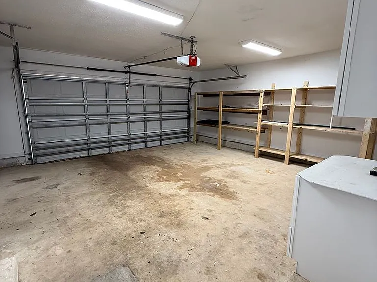 503 Virginia St — Photo 30