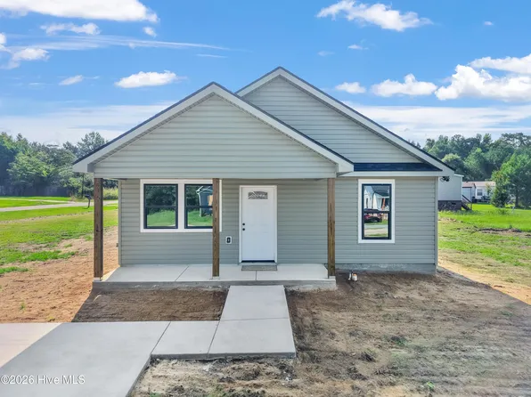 152 Hillside Street, Clarkton, NC 28433