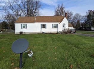 2424 Adgate Rd, Lima, OH 45805