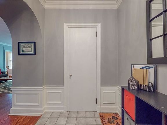 3rd image of 33 Gates Cir