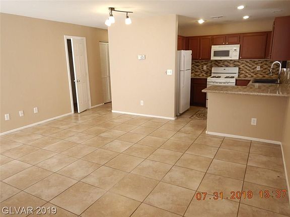 4th image of 3250 Fico Ave #0