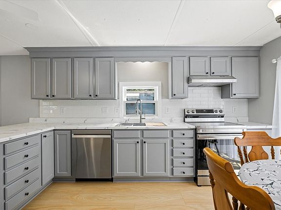 5th image of 239 Ayer Rd #82