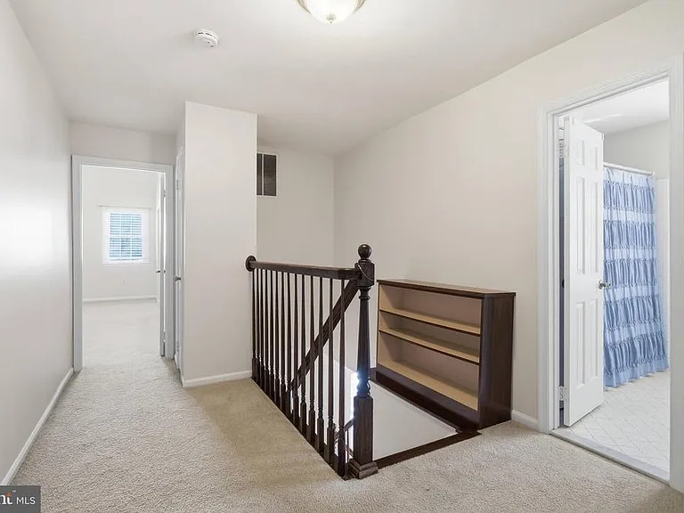 9369 Tovito Dr — Photo 15