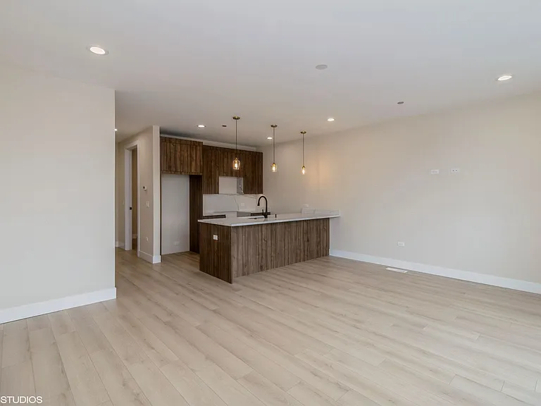 3043 W Irving Park Rd #306 — Photo 1