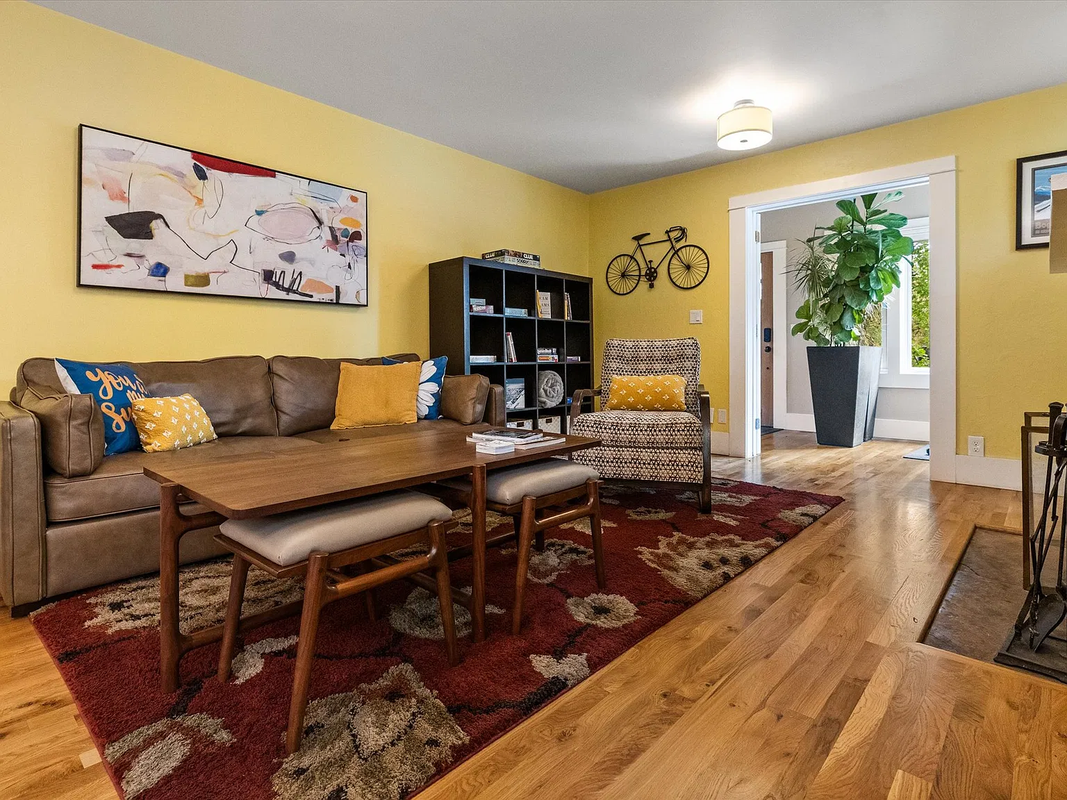 2 bed, 1256 sqft, $3,500 — Photo 2