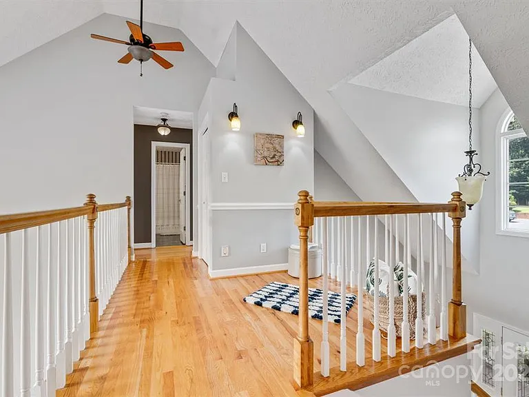 113 Caldonia Dr — Photo 30
