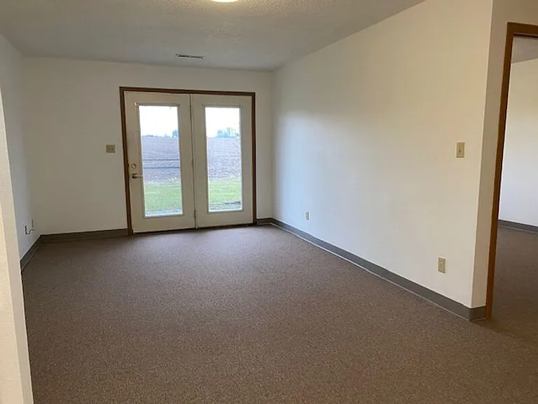 339 Lewis B Moore Dr — Photo 15