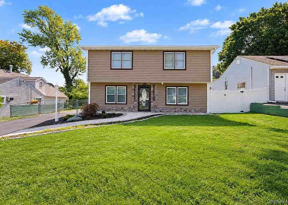 1st image of 28 Hurd Avenue