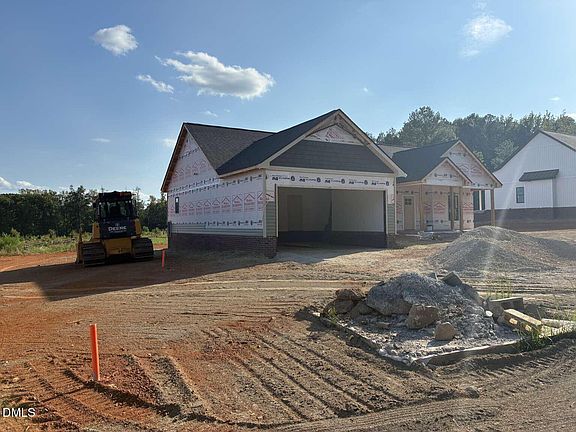 3rd image of 312 Rachel Rd