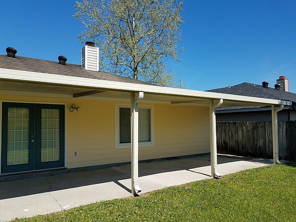 3rd image of 725 Dandelion Dr