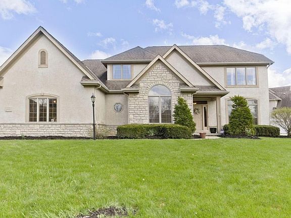 4th image of 8432 Fallgold Ln