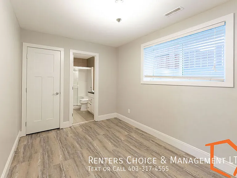 315 Northlander Bnd W #2 — Photo 4
