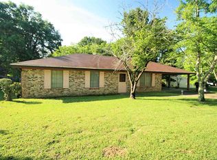 130 Meadow Ln, Jackson, MS 39212