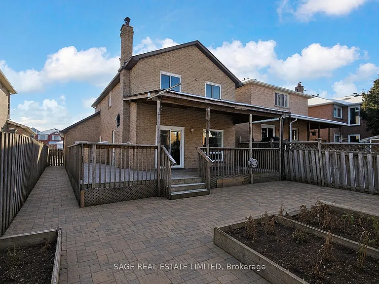 64 Durness Ave #BASEMENT — Photo 19