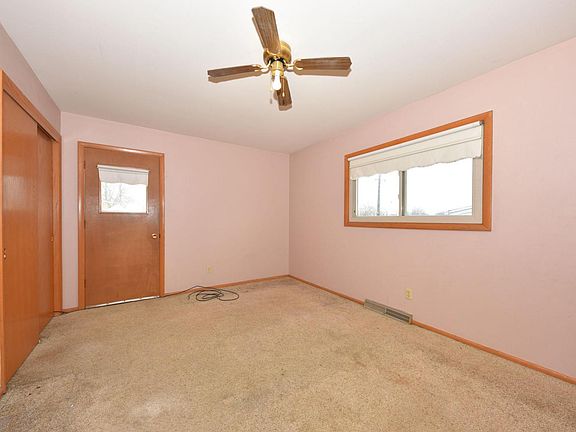 Color of walls and carpet are subject to change prior to open housr