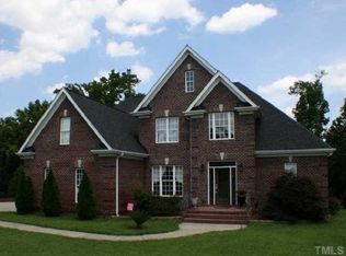 3132 McDade Farm Rd, Raleigh, NC 27616