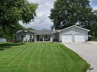 34 Rickhaven Dr, Collinsville, IL 62234