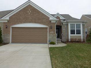 48295 Silver Lake Rd, Macomb, MI 48042