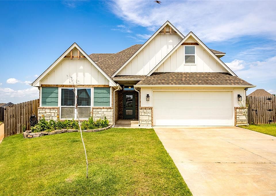 1st image of 18312 Autumn Grove Ct