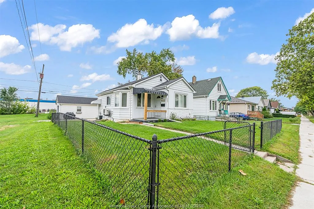 2 bed, $2,250 — Photo 3