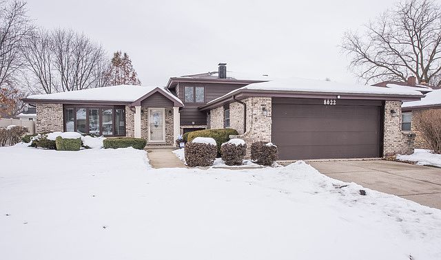1st image of 8022 Farmingdale Dr