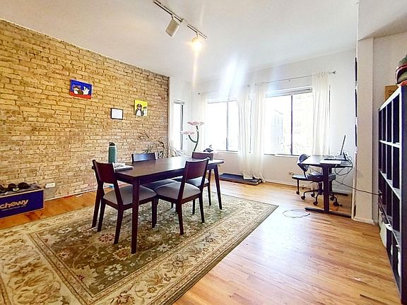 3rd image of 3458 N Southport Ave #1409-1