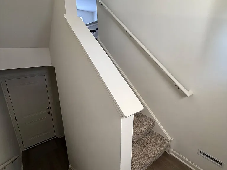 1555 Sequoia Way — Photo 2