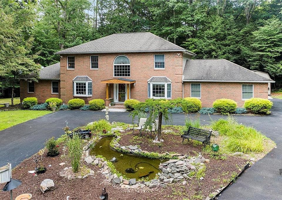 3043 Hemlock Rd, Stroudsburg, PA 18360 Zillow