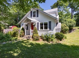 29 Elm St, Franklin, MA 02038