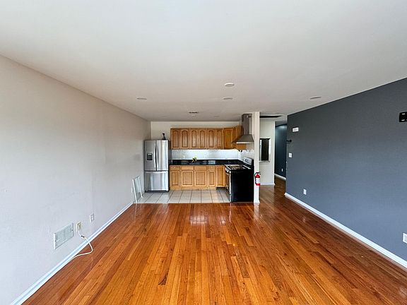 3rd image of 95 N Main St #1