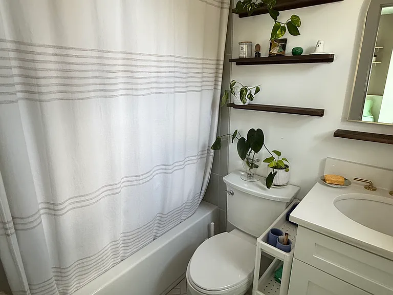 1114 Penn St NE #3 — Photo 31
