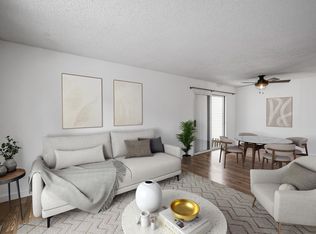 3482 Pilgrim Ln N, Plymouth, MN 55441