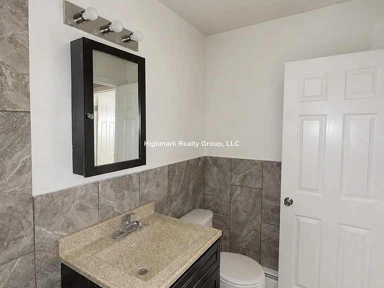 8500 Waukegan Rd #12 — Photo 10