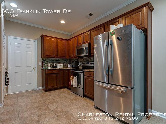 4th image of 3603 Franklin Tower Dr