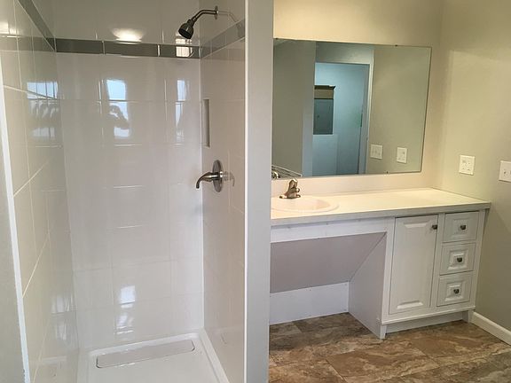 Wheelchair friendly bathroom