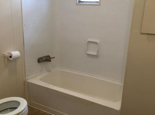 105 Duckview Dr, Bessemer City, NC 28016