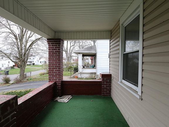 3rd image of 3312 Mesmer Ave