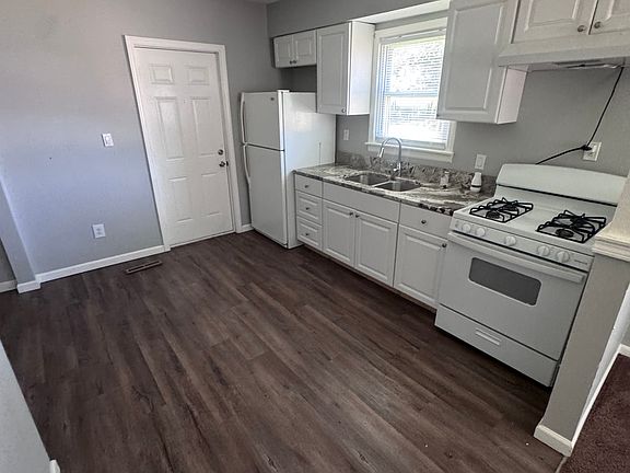 2nd image of 628 E Fair St APT A