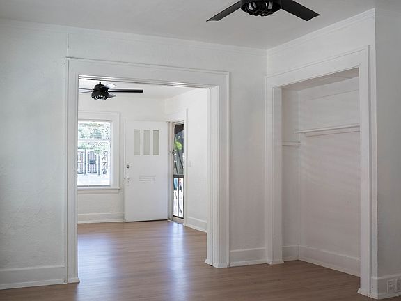 3rd image of 1258 E Broadway #1252