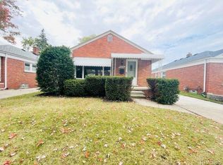 18636 Champaign Rd, Allen Park, MI 48101