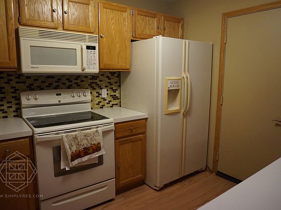 3rd image of 1830 121st Ln NW APT 609