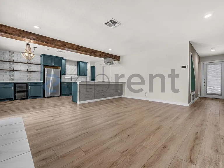 11216 Henge Dr — Photo 5