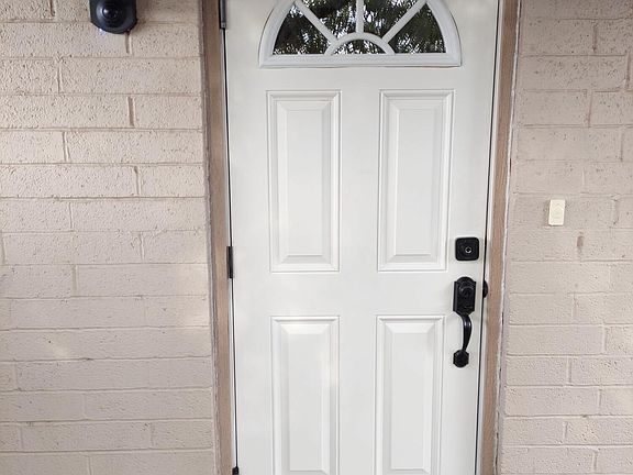 5th image of 2850 W ALICE Avenue NE