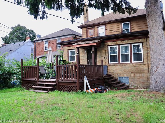 3rd image of 15776 Coyle St